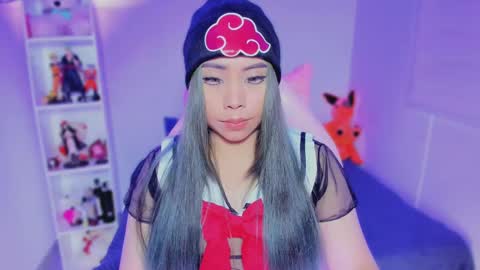 Hinata online show from February 2025 09:17:02 AM