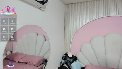 Snapshot of hinata_dolly chatting on December 2025 11:06:02 AM hinata_dolly online show from December 2025 11:06:02 AM