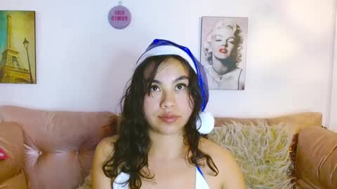 hinata lee online show from December 2024 10:21:01 AM