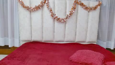 hinata lee online show from December 2024 08:33:02 AM