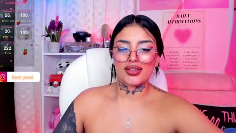 Snapshot of hinataweed01 chatting on December 2024 06:13:02 AM Karol Independent Model online show from December 2024 06:13:02 AM