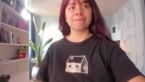 Hinnata online show from December 2025 06:04:02 PM