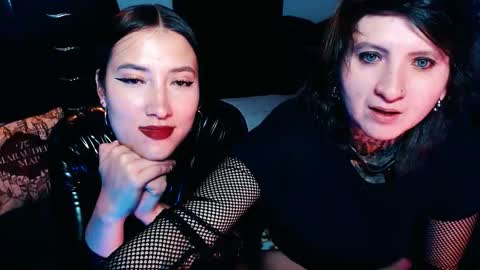 Hitomi Arata online show from September 2025 08:41:02 PM