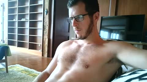 Snapshot of hockeyj0ck chatting on April 2026 01:11:01 PM Hockey J0ck online show from April 2026 01:11:01 PM