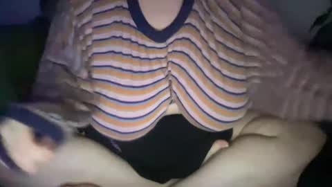 Snapshot of hoestoes915 chatting on December 2024 05:29:02 AM Stacey online show from December 2024 05:29:02 AM