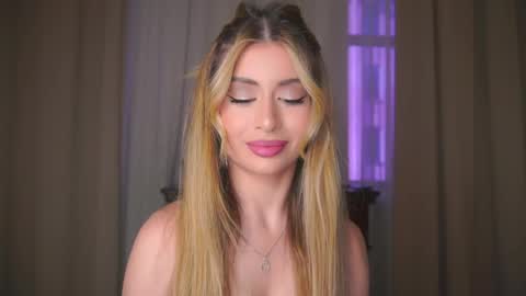 Moni Monica online show from April 2026 09:58:02 AM