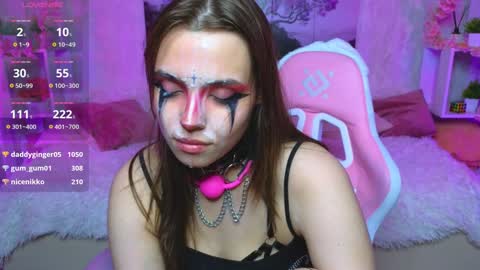 Lux online show from December 2024 08:12:02 PM