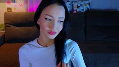 Snapshot of holly_berryy_ chatting on October 2025 01:58:02 AM holly_berryy_ online show from October 2025 01:58:02 AM