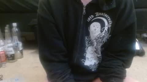 Holly Hawkes online show from December 2025 11:21:01 PM