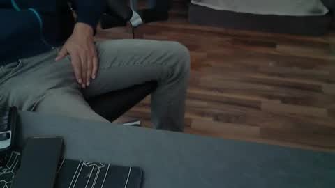 hollymollysucker online show from April 2026 08:52:02 AM