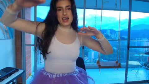 hollyshit_ online show from October 2025 10:50:02 PM