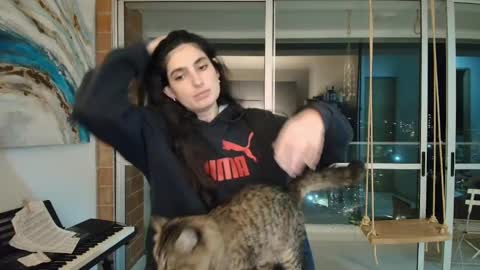 hollyshit_ online show from November 2025 12:43:02 AM