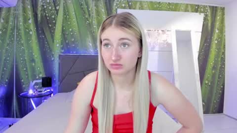 HollyTaillor online show from July 2026 05:33:01 AM