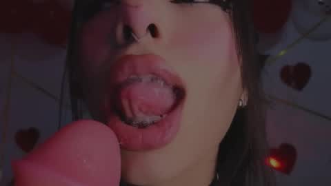 holly online show from February 2026 04:36:01 PM