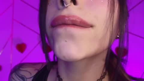 holly online show from March 2026 02:16:02 AM