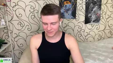 holy_eggs_00 online show from December 2025 06:05:02 PM