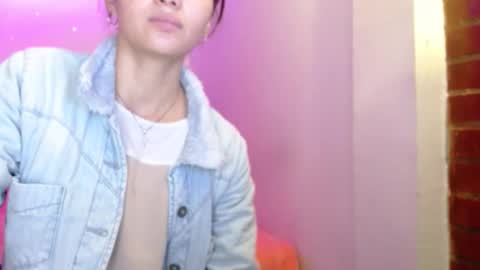 Juli online show from March 2026 04:29:01 AM