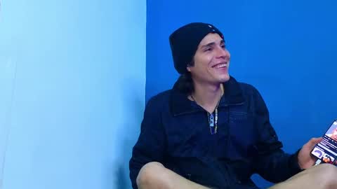      online show from February 2025 09:28:01 AM