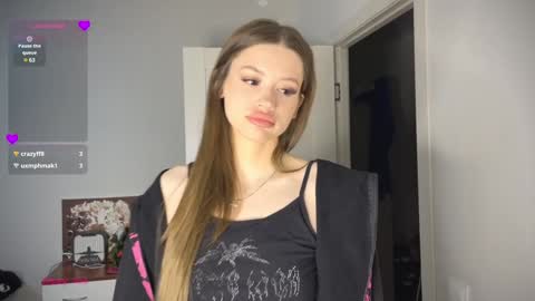 Snapshot of holybabe342 chatting on January 2025 02:34:01 PM Vio online show from January 2025 02:34:01 PM