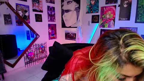  online show from February 2025 07:52:01 PM