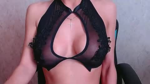 Snapshot of holyjulie chatting on March 2026 06:13:02 AM HolyJulie online show from March 2026 06:13:02 AM