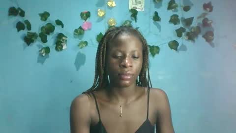 Queen online show from November 2025 09:48:02 PM