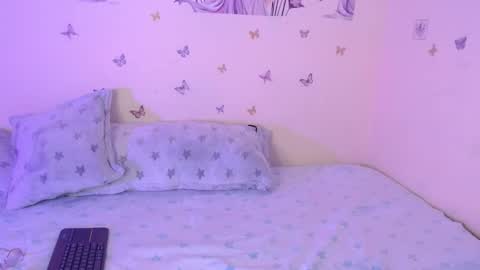 mimi online show from November 2025 11:53:01 AM