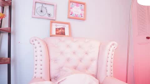 HONEY online show from April 2026 11:48:01 AM