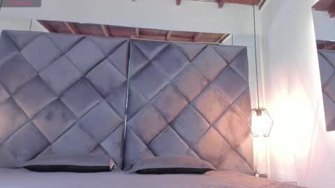 Snapshot of honey_liizzy1 chatting on November 2025 06:21:01 PM Im Isbel online show from November 2025 06:21:01 PM