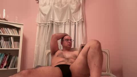 honey_man14 online show from September 2025 10:02:02 PM