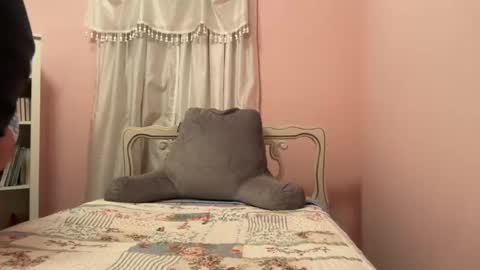 honey_man14 online show from November 2025 03:39:01 AM