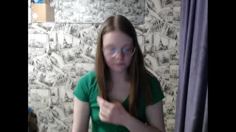 Lina online show from February 2025 01:59:02 PM
