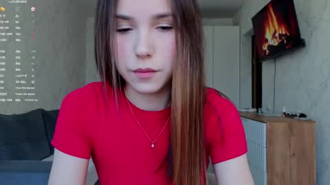 honey_peachy online show from June 2026 06:28:01 AM