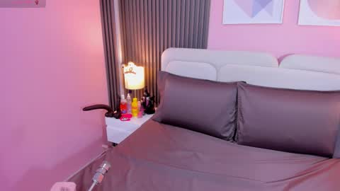 honey_sofii_ online show from October 2025 11:33:02 AM