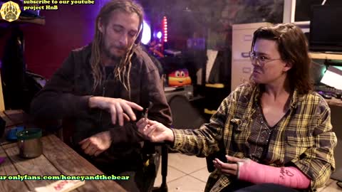 Honey and Bear online show from December 2024 04:22:02 AM
