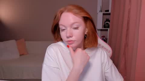 honeyautumn online show from February 2025 11:53:02 PM