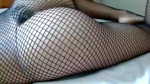Snapshot of honeygoldenbaddie24 chatting on February 2025 07:05:02 PM honeygoldenbaddie24 online show from February 2025 07:05:02 PM