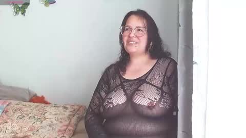 Snapshot of honeyhotpaty chatting on December 2024 08:03:02 PM sofia online show from December 2024 08:03:02 PM