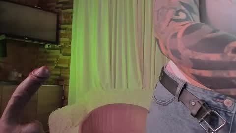 Alexia online show from March 2026 11:05:01 AM