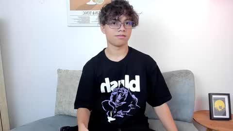 honeymoon_sariel online show from March 2026 01:40:02 PM