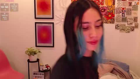    online show from November 2025 08:21:01 PM