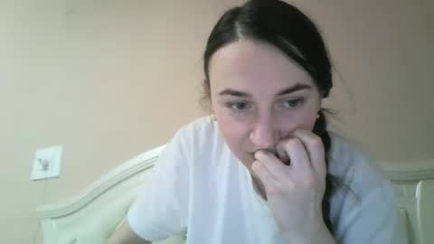 hootloove69 online show from January 2026 03:39:01 PM