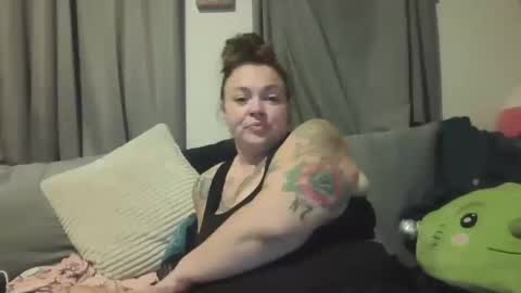 Snapshot of horneygirl88ddd chatting on October 2025 04:48:02 AM horneygirl88ddd online show from October 2025 04:48:02 AM