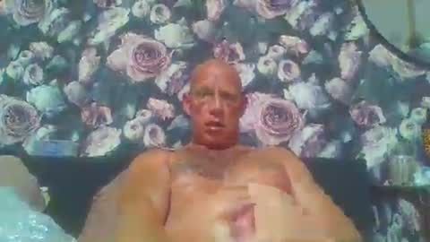 horneyornot online show from October 2025 09:26:02 PM
