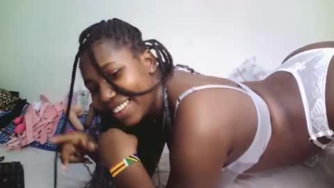 Snapshot of horny_cutiey chatting on April 2026 01:10:02 AM cutiey online show from April 2026 01:10:02 AM