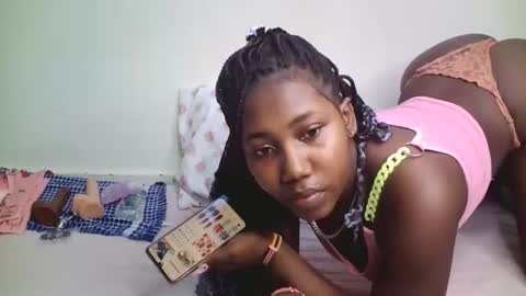 Snapshot of horny_cutiey chatting on April 2026 11:10:01 PM cutiey online show from April 2026 11:10:01 PM