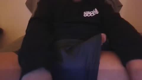 Snapshot of horny_matias chatting on February 2025 05:02:01 AM horny_matias online show from February 2025 05:02:01 AM