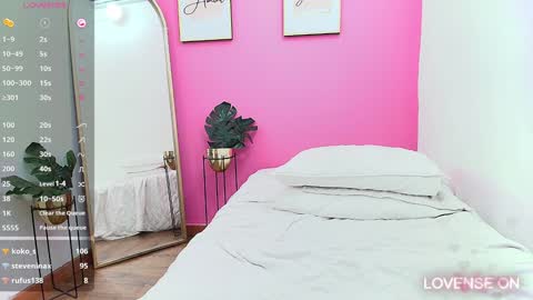 Khloe  online show from December 2024 02:36:02 PM