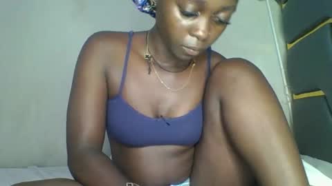 Bella online show from January 2026 04:38:01 AM