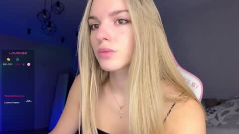 Sonya online show from January 2025 03:11:01 PM